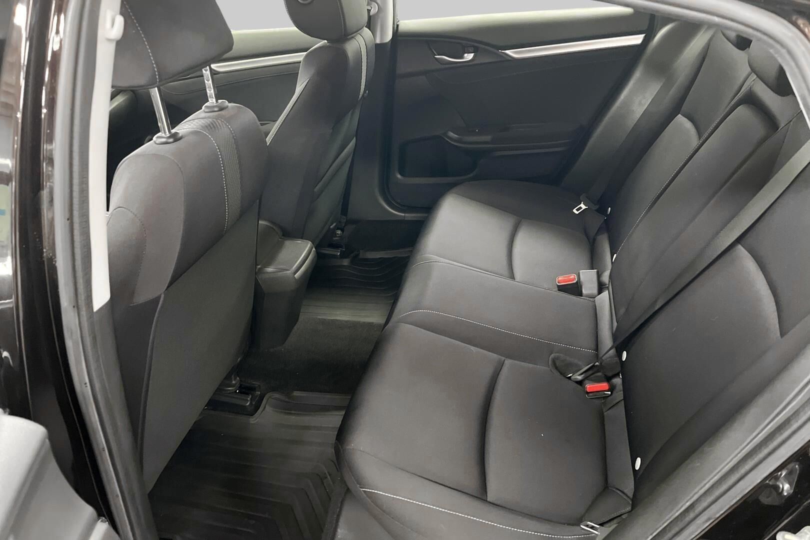 Honda Civic iso kuva 19