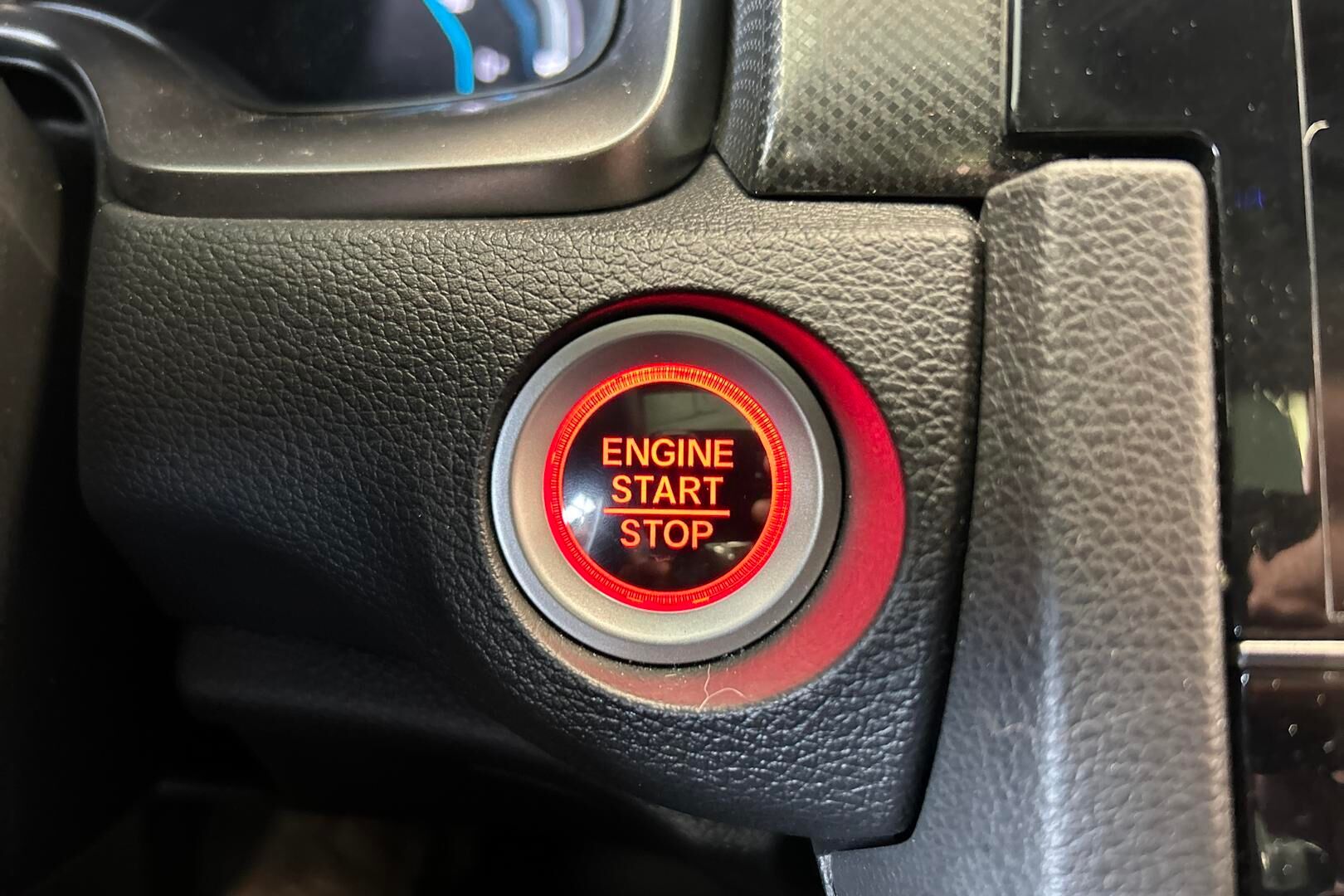 Honda Civic iso kuva 19