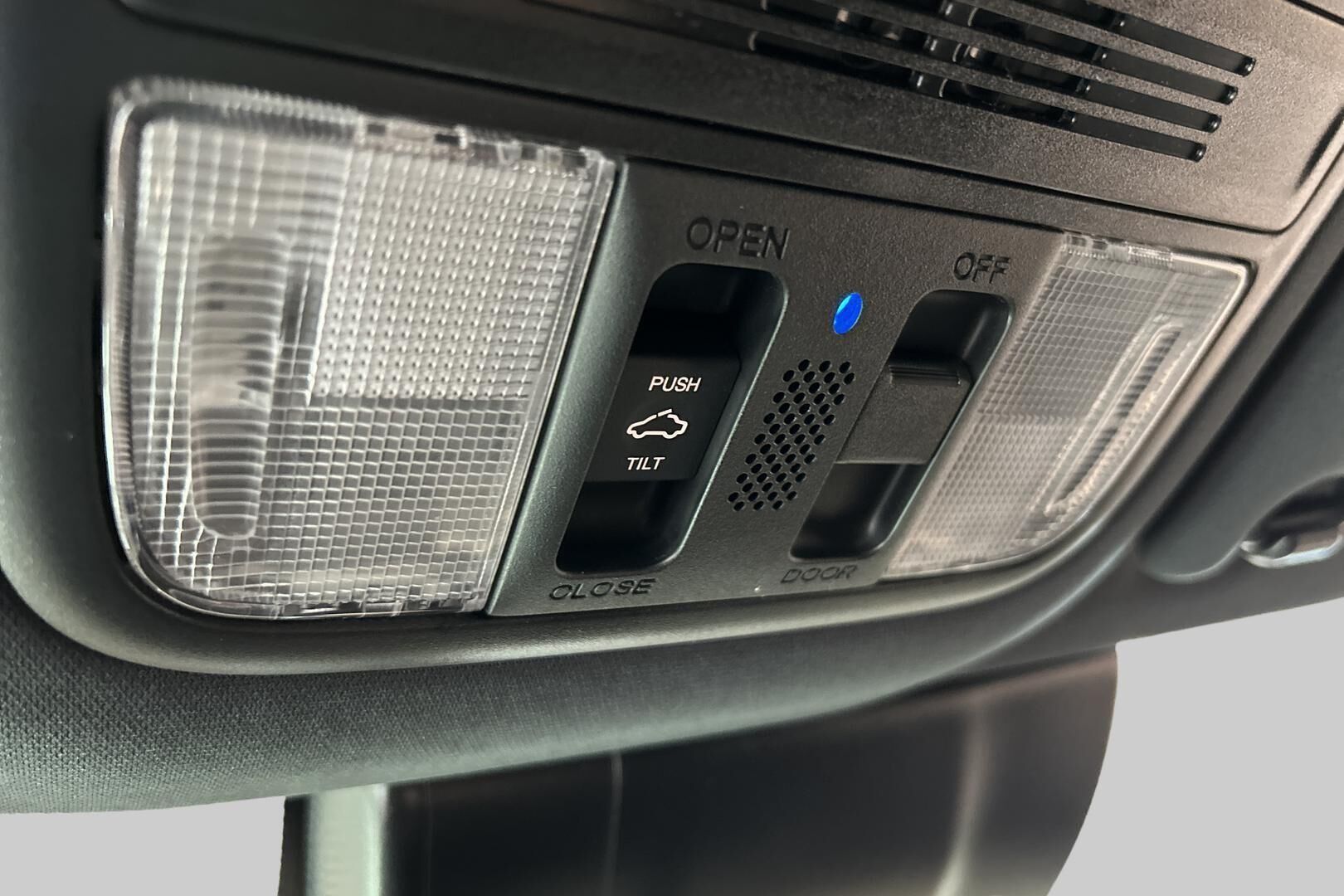 Honda Civic iso kuva 22