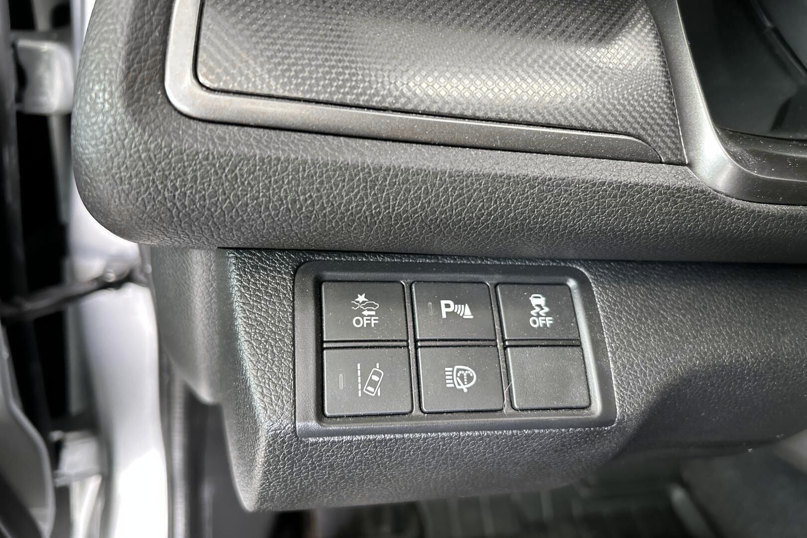 Honda Civic iso kuva 24