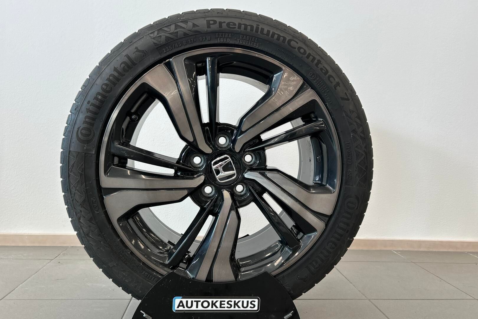 Honda Civic iso kuva 26