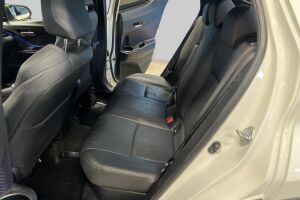 Toyota C-HR esikatselu 9