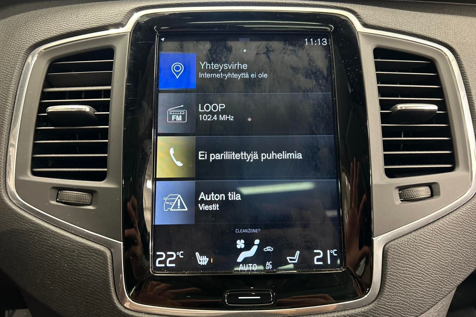 Volvo XC90 iso kuva 15