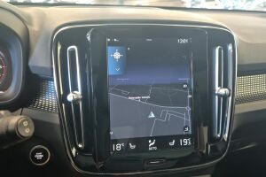 Volvo XC40 esikatselu 15