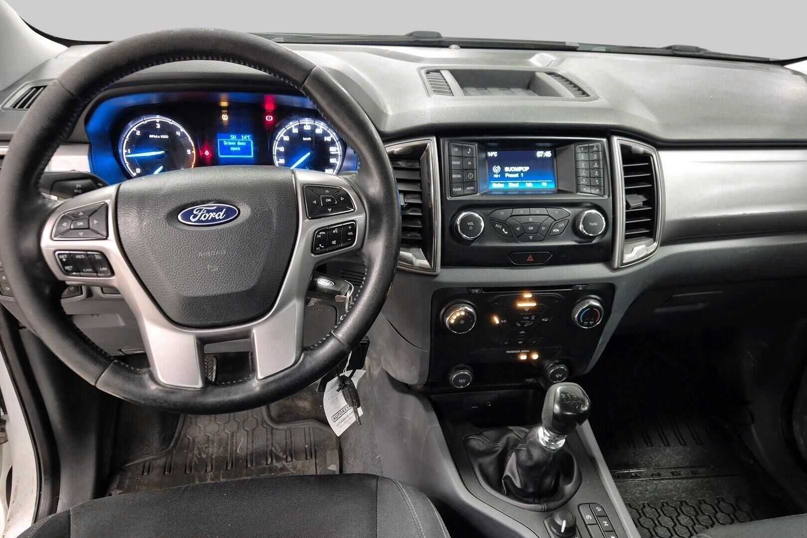 Ford Ranger iso kuva 11