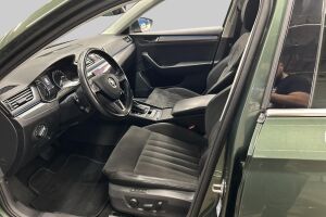 Skoda Superb esikatselu 8