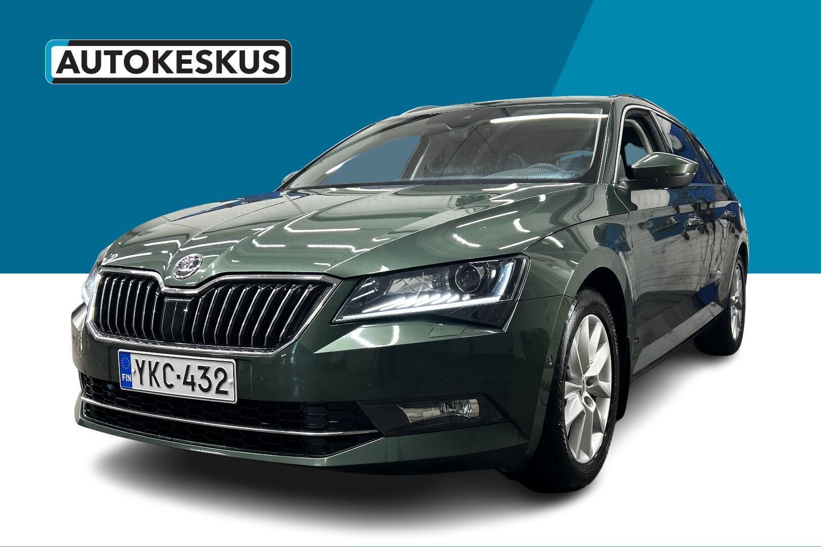 Skoda Superb iso kuva 0