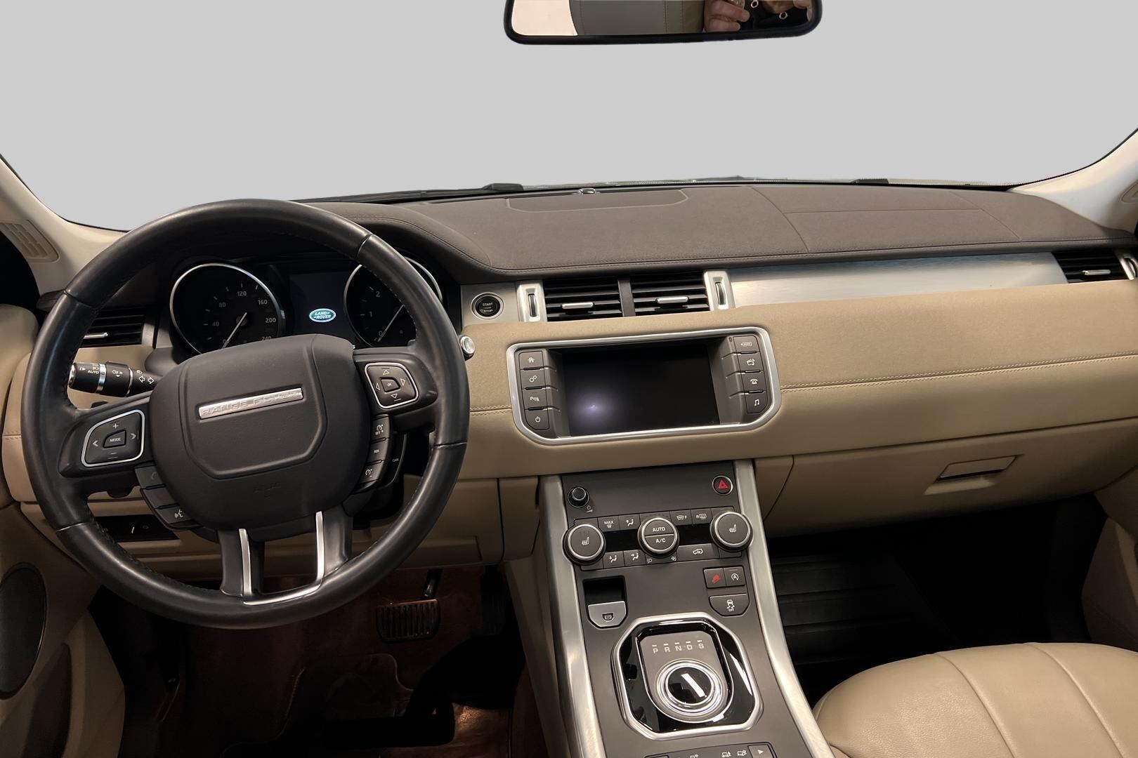 Land Rover Range Rover Evoque iso kuva 11