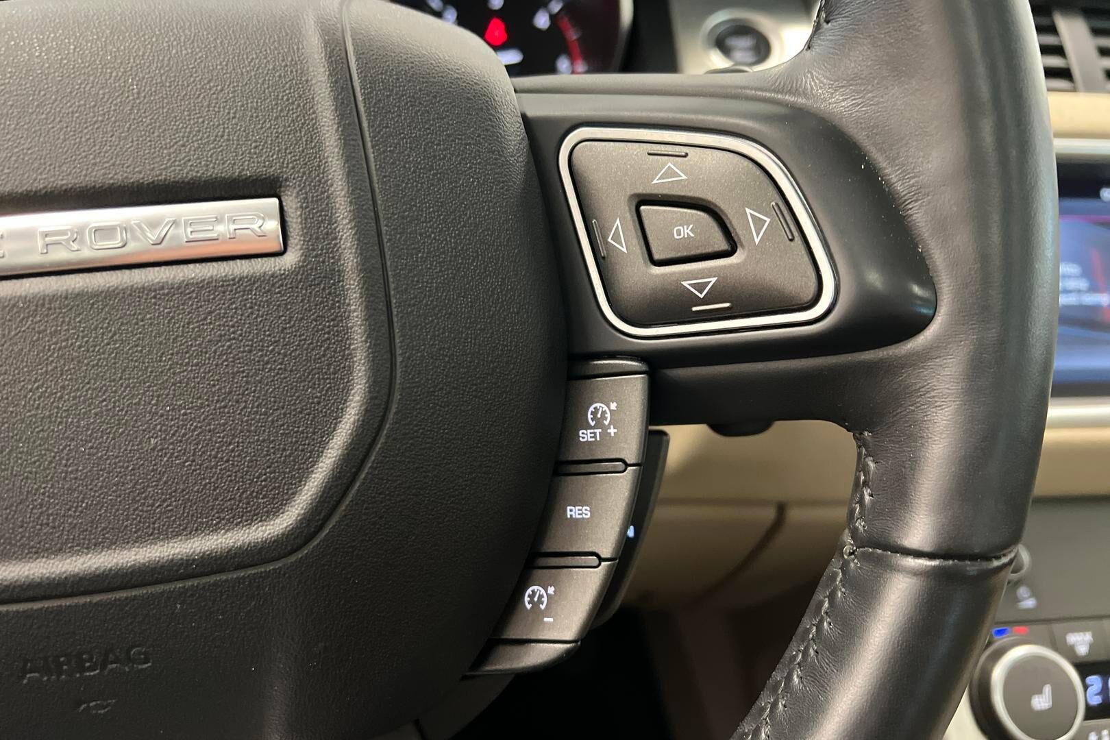 Land Rover Range Rover Evoque iso kuva 18