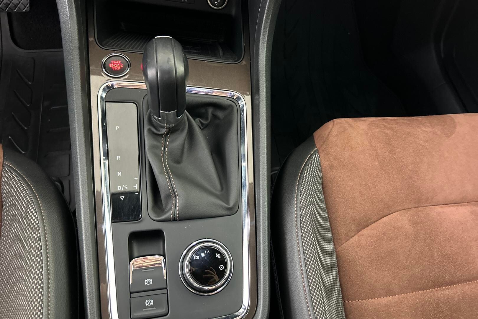 Seat Ateca iso kuva 14