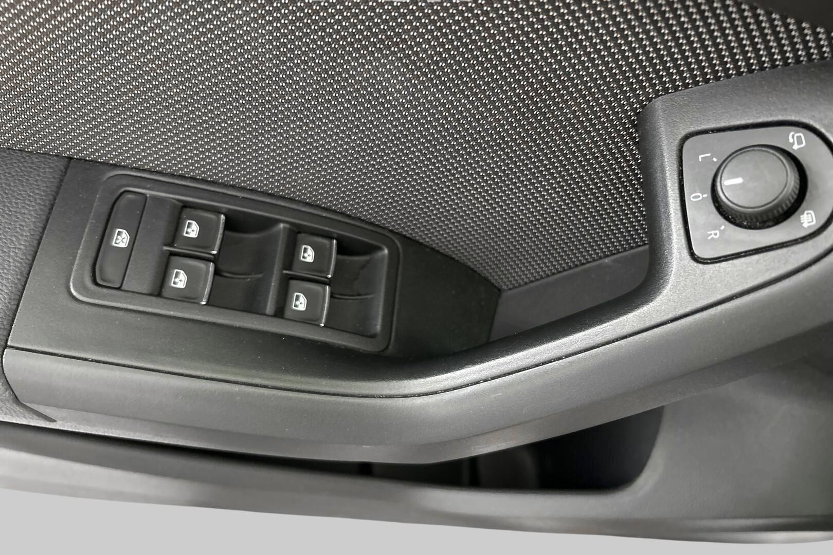 Seat Ateca iso kuva 22