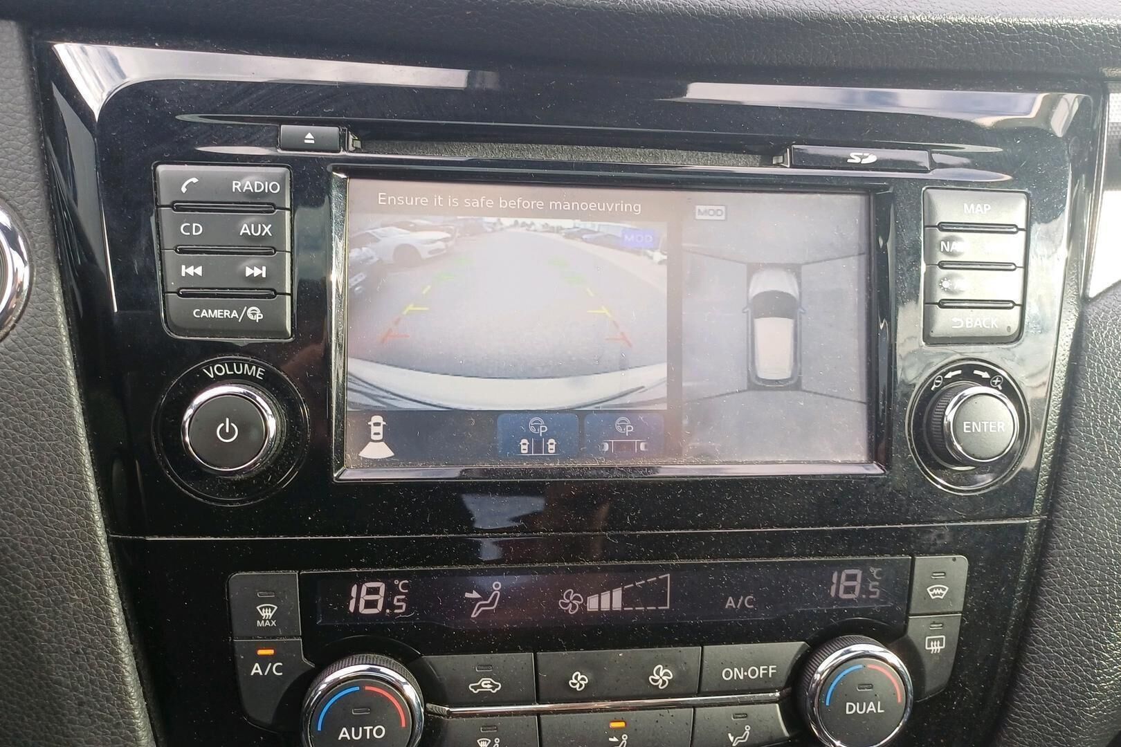 Nissan Qashqai iso kuva 6