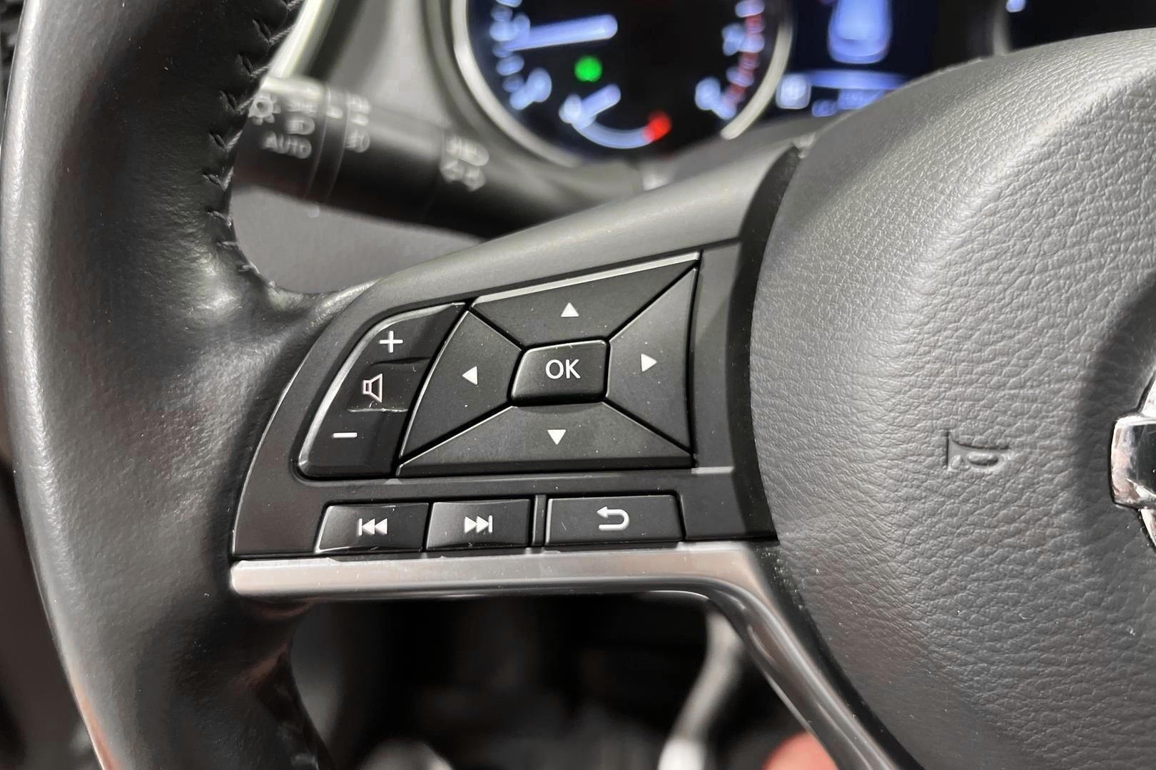 Nissan Qashqai iso kuva 15