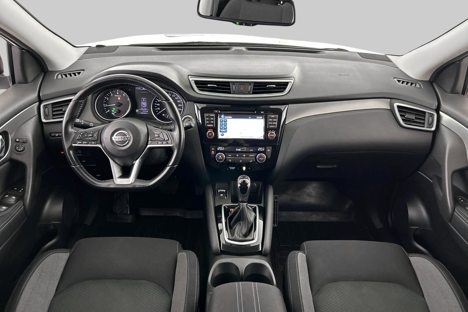 Nissan Qashqai iso kuva 10