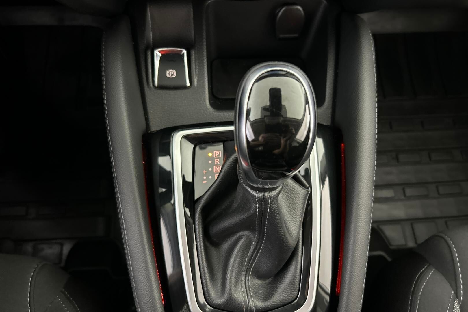Nissan Qashqai iso kuva 19