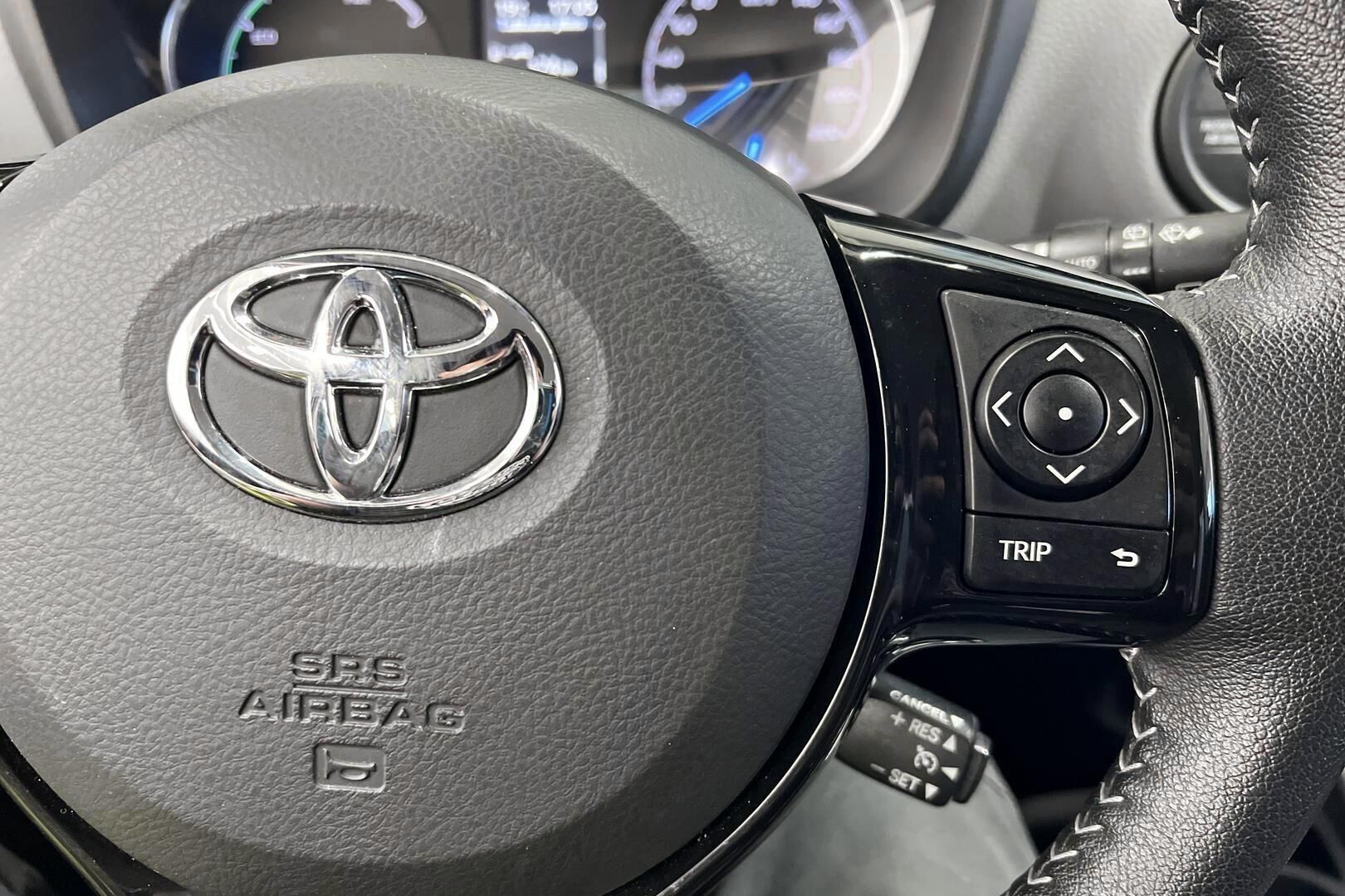 Toyota Yaris iso kuva 22