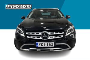 Mercedes-Benz GLA esikatselu 2