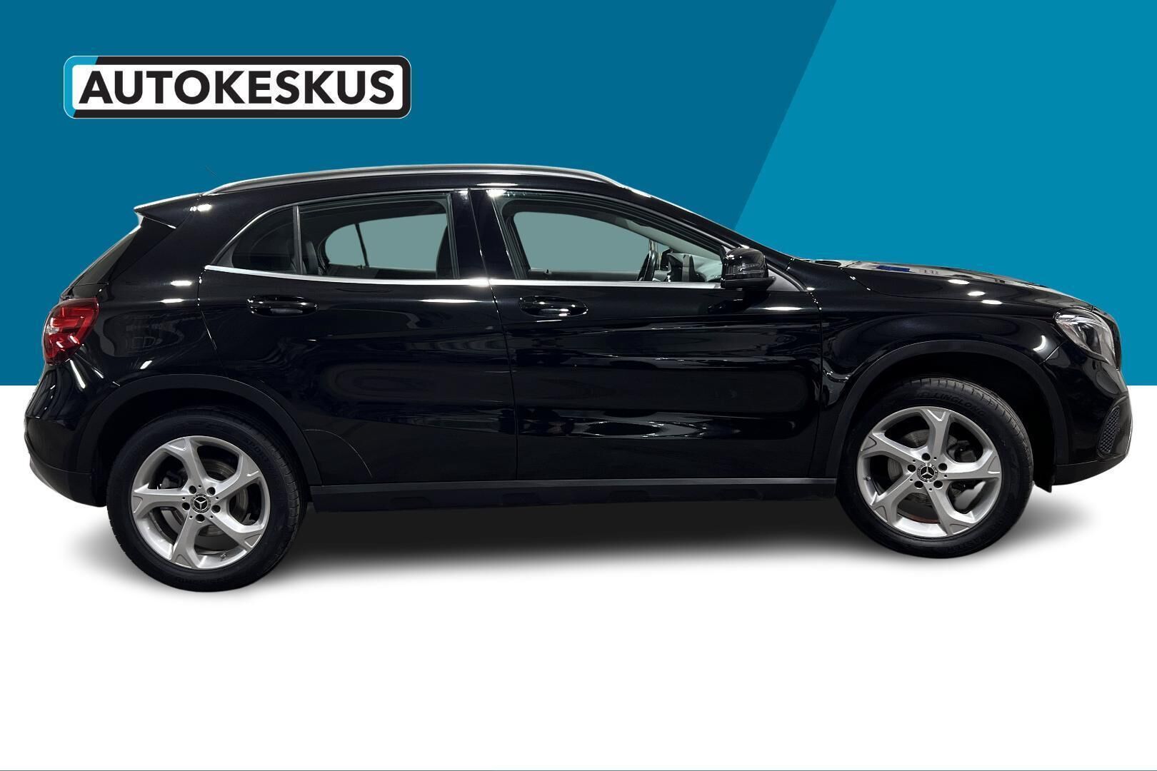 Mercedes-Benz GLA iso kuva 4