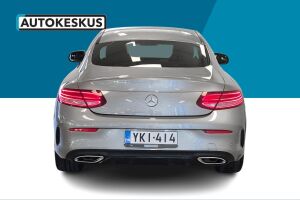 Mercedes-Benz C esikatselu 6