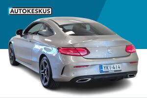 Mercedes-Benz C esikatselu 7