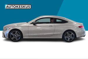 Mercedes-Benz C esikatselu 8