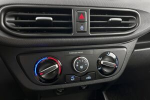 Hyundai i10 esikatselu 17