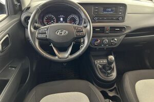 Hyundai i10 esikatselu 25