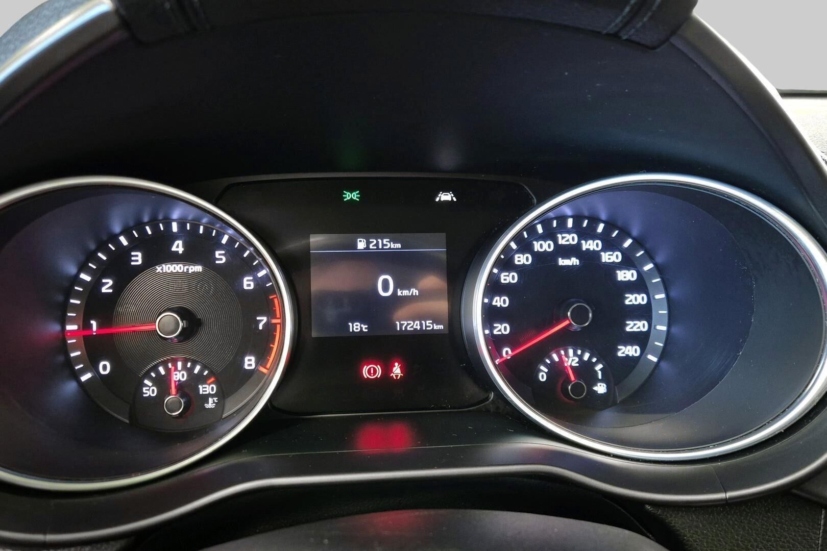 Kia Ceed iso kuva 14