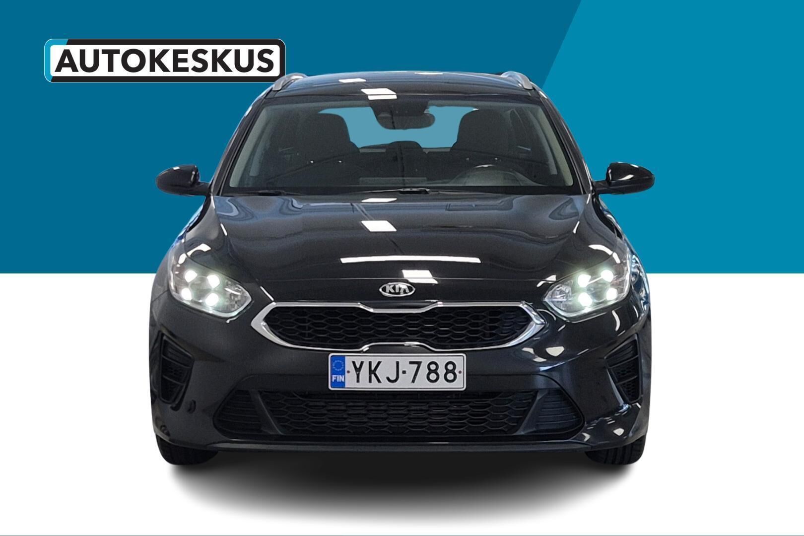 Kia Ceed iso kuva 2