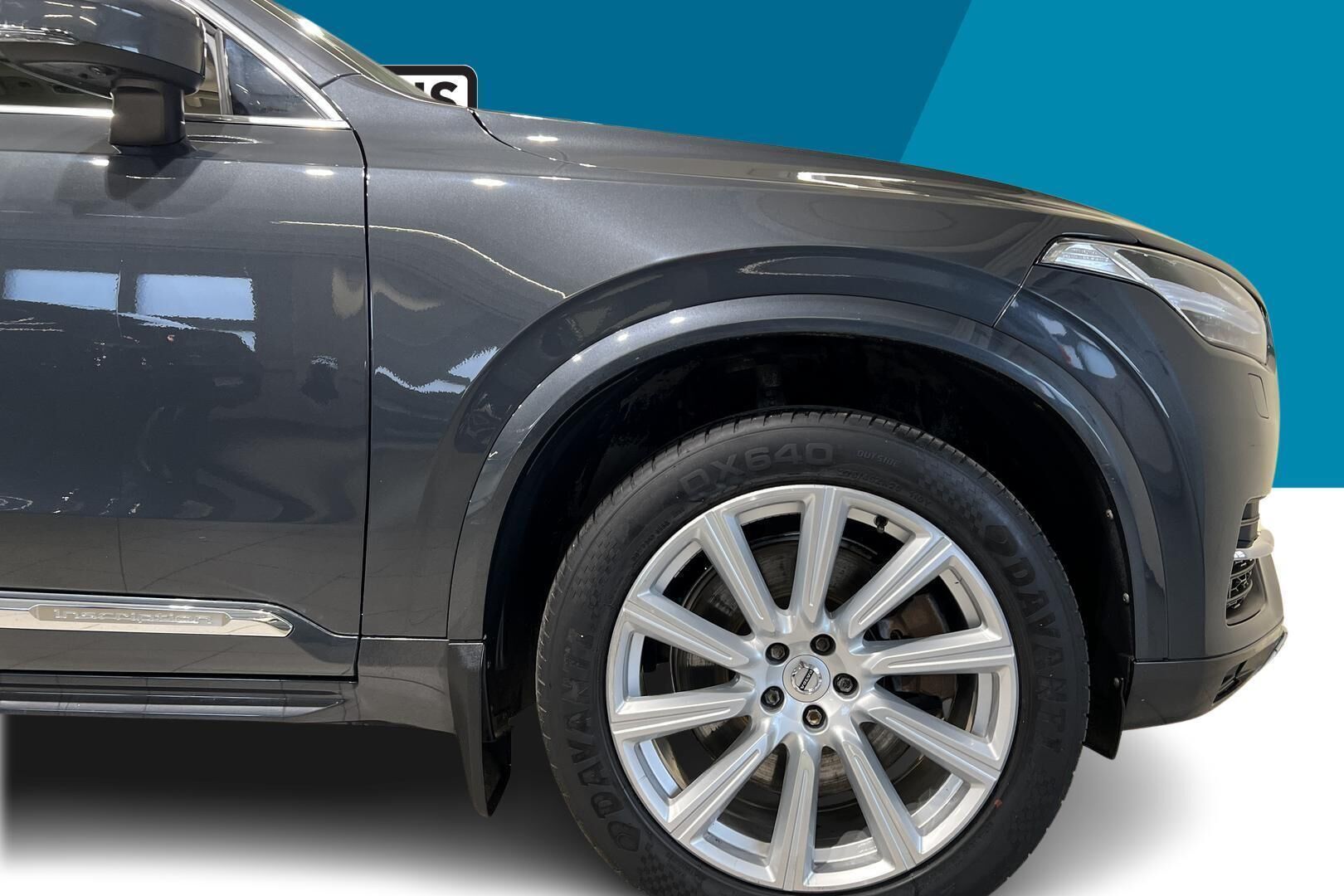 Volvo XC90 iso kuva 12