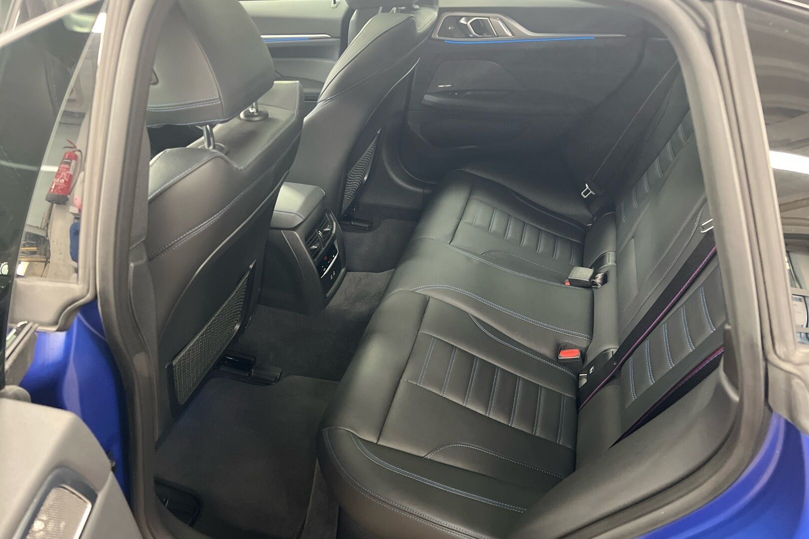BMW i4 M50 iso kuva 7