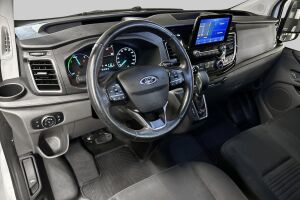 Ford Transit Custom esikatselu 10