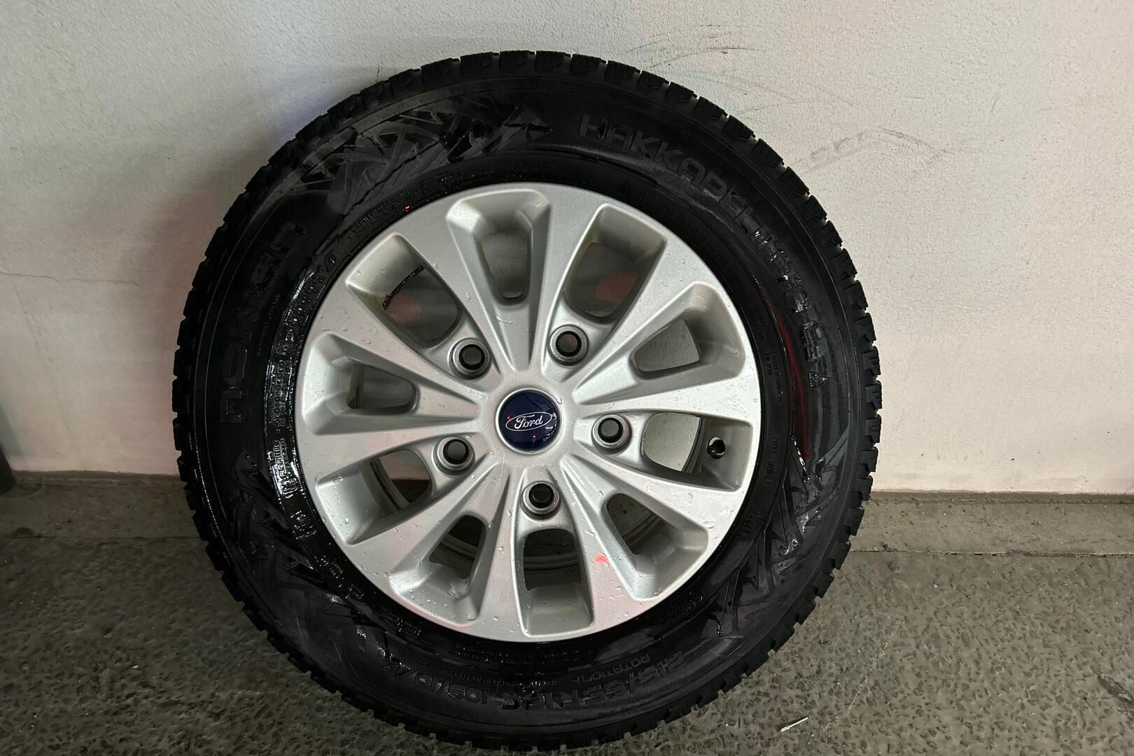 Ford Transit Custom iso kuva 11