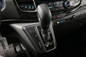 Ford Transit Custom esikatselu 24