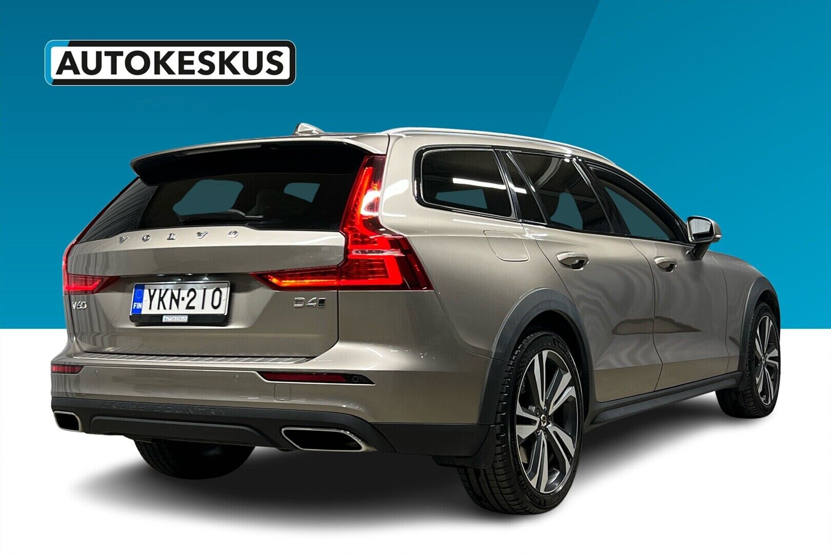 Volvo V60 Cross Country iso kuva 1
