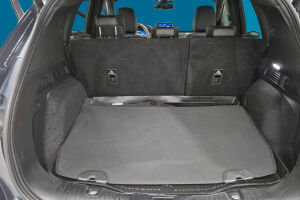 Ford Kuga esikatselu 12