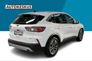 Ford Kuga esikatselu 4