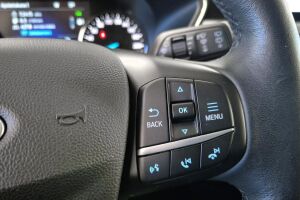 Ford Kuga esikatselu 19