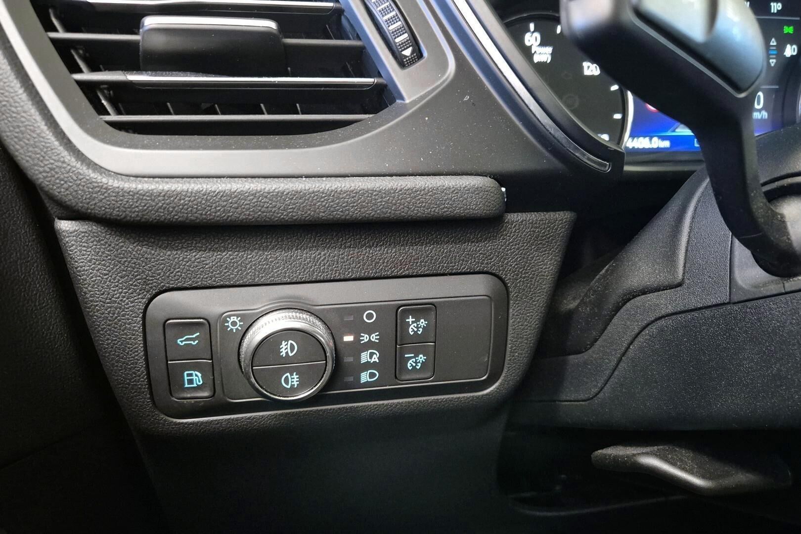Ford Kuga iso kuva 22