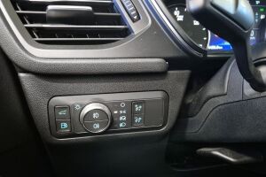 Ford Kuga esikatselu 22