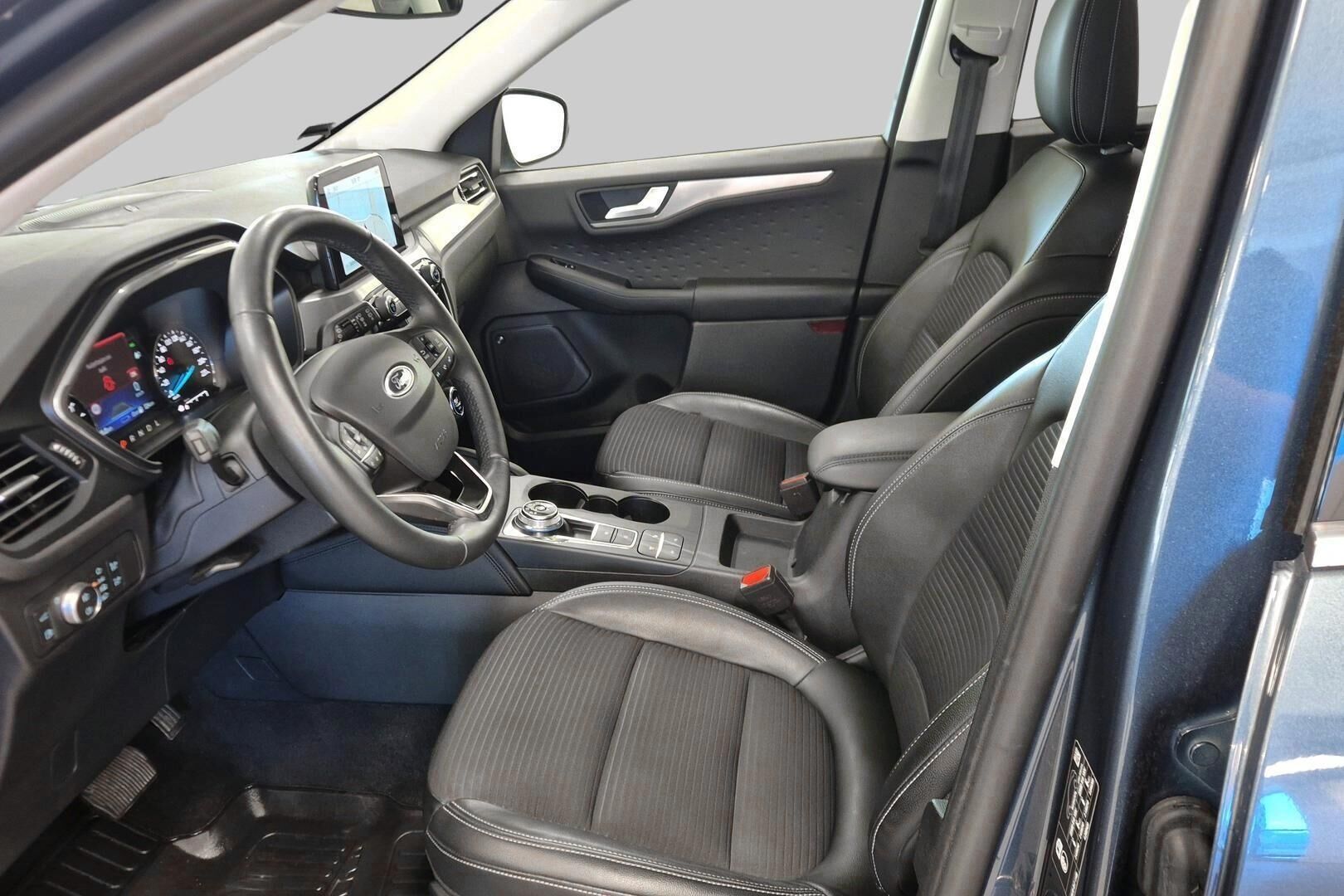Ford Kuga iso kuva 9