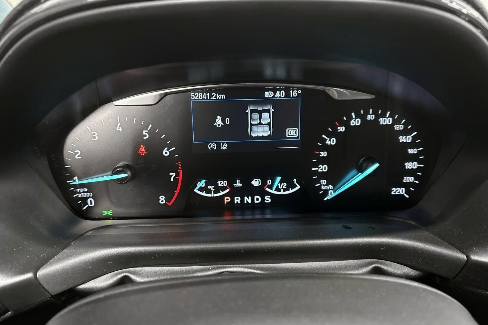 Ford Fiesta iso kuva 16