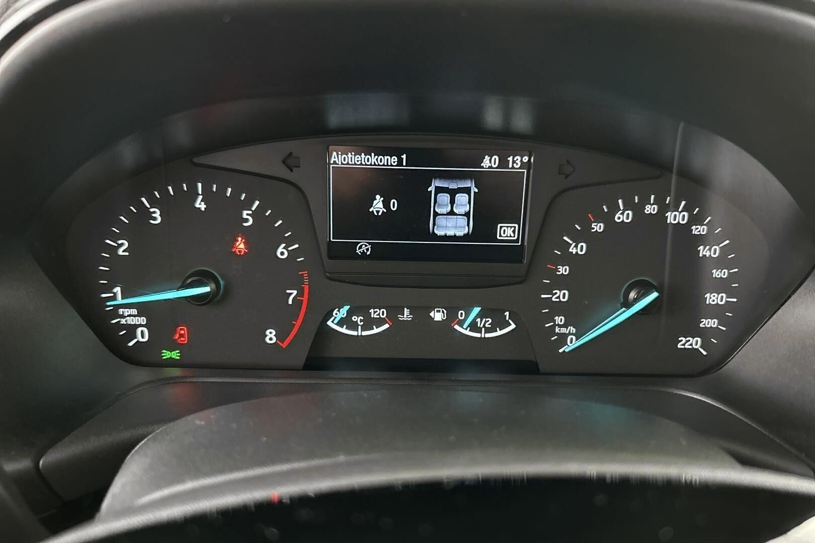 Ford Fiesta iso kuva 14