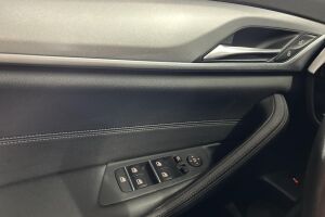 BMW 5-sarja esikatselu 34