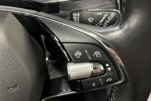 Skoda Superb esikatselu 22