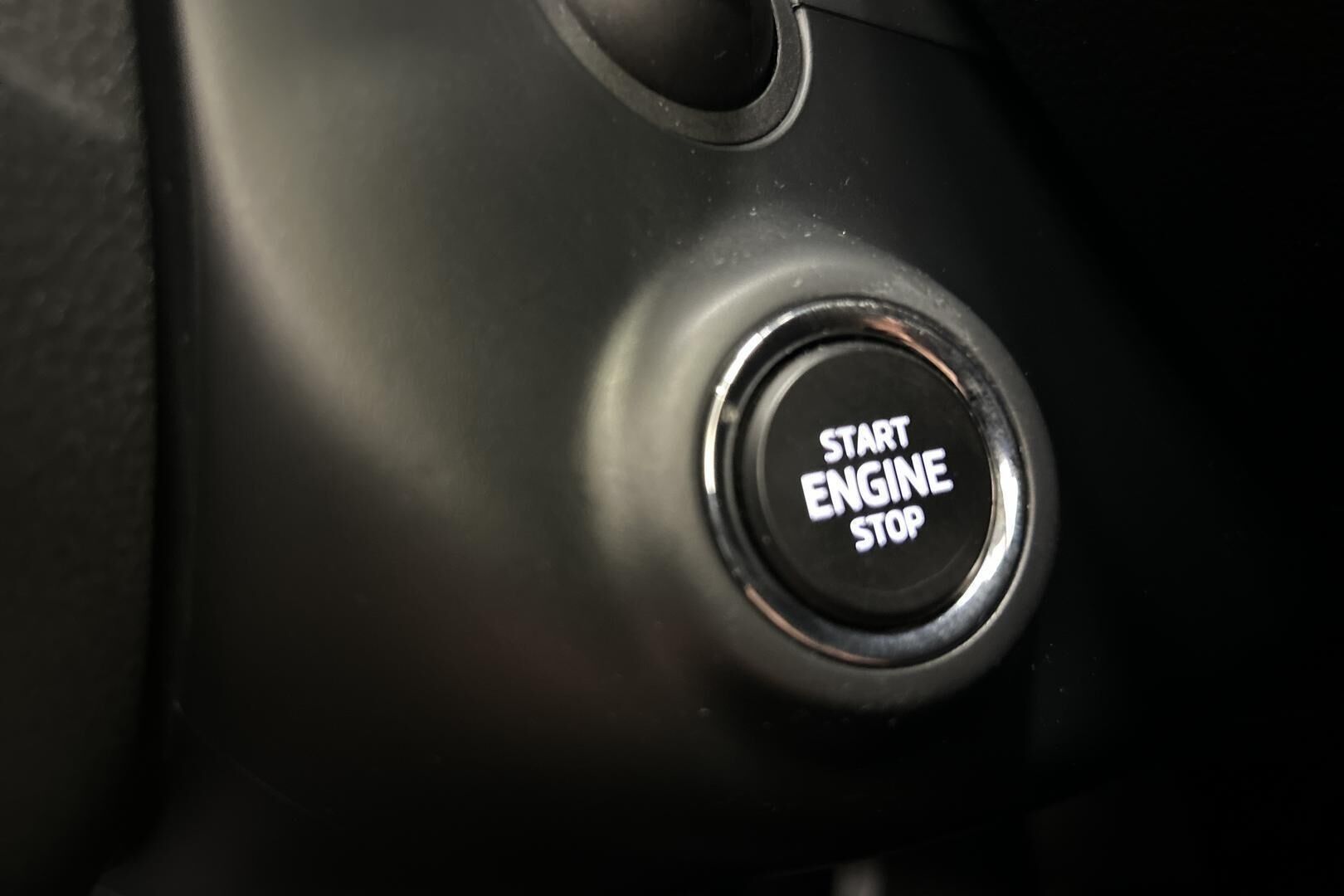 Skoda Superb iso kuva 23