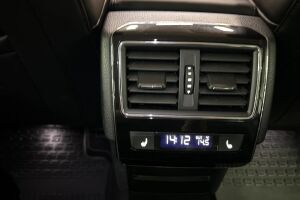 Skoda Superb esikatselu 28