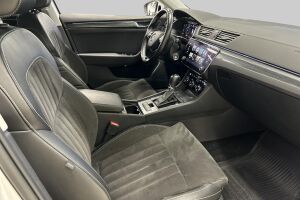 Skoda Superb esikatselu 32