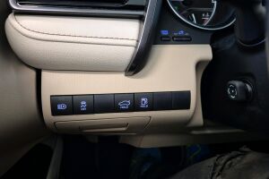 Toyota Camry esikatselu 21