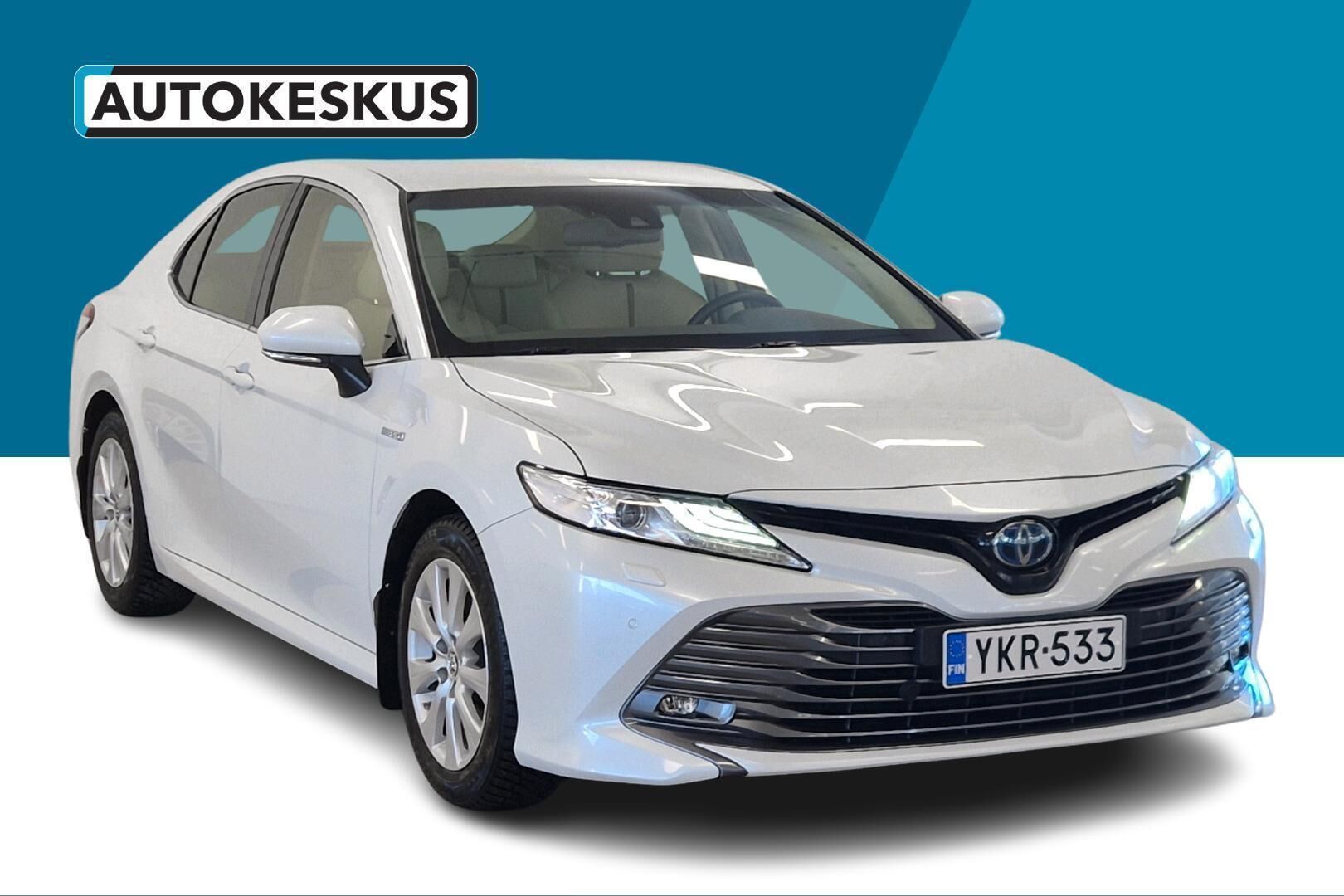 Toyota Camry iso kuva 3